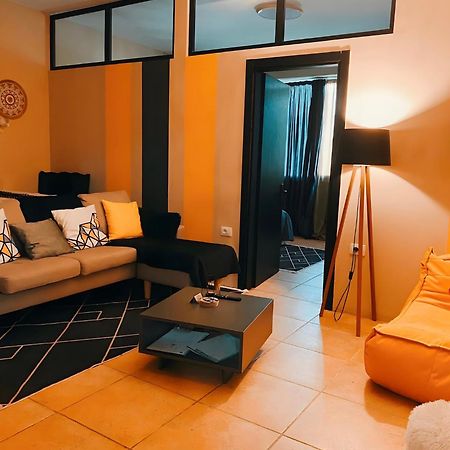 City Central Amazona Appartment 티라나 외부 사진